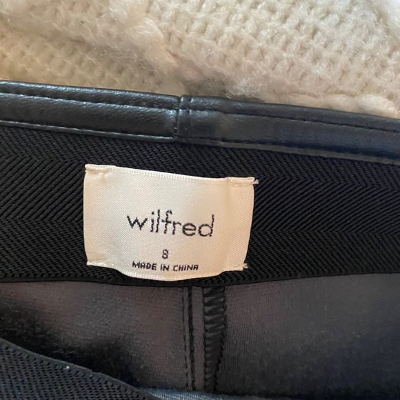 Aritzia Wilfred Elaine Pant Wide Leg Flared Vegan Leather Pants Black 8 - Picture 7 of 7